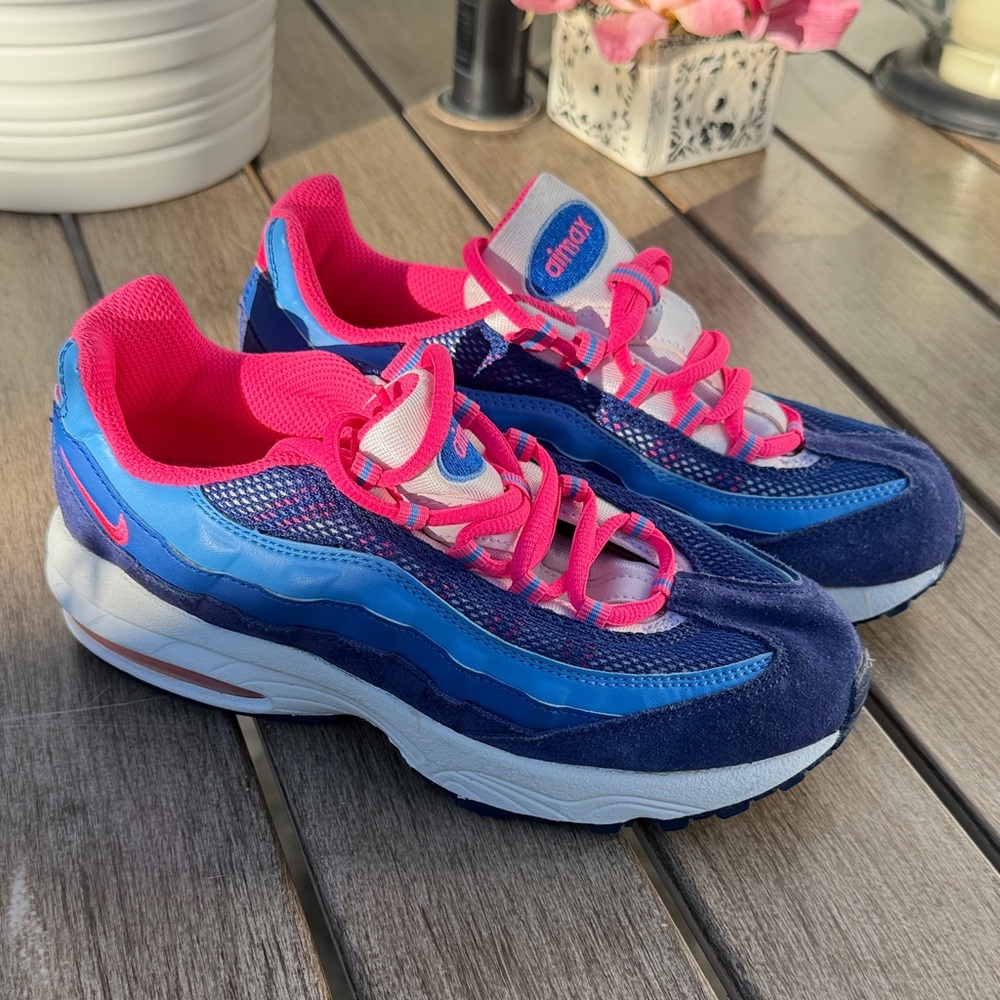 Nike Kids Sneakers - Navy and Pink